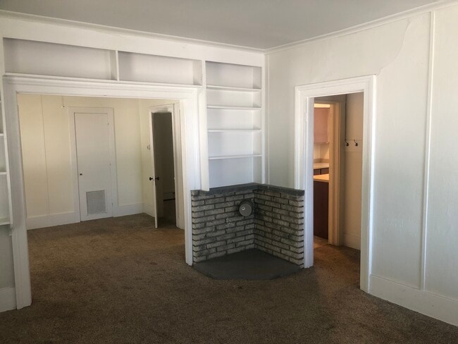 Building Photo - 1042 Erin St Unit 1 Rental