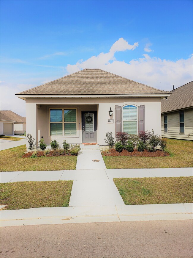 Building Photo - 7635 Antebellum Ave