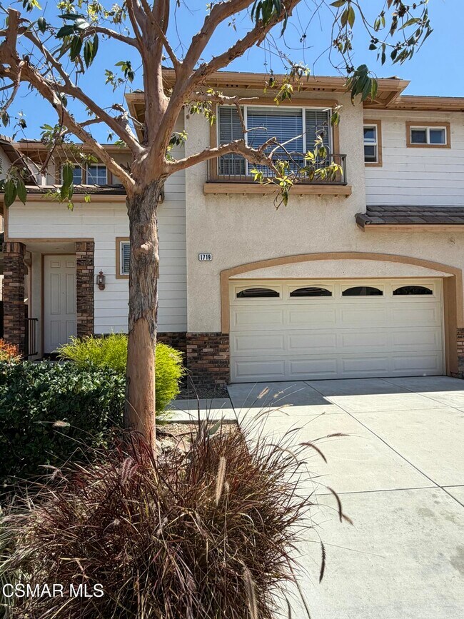 Building Photo - 1719 Watercrest Way