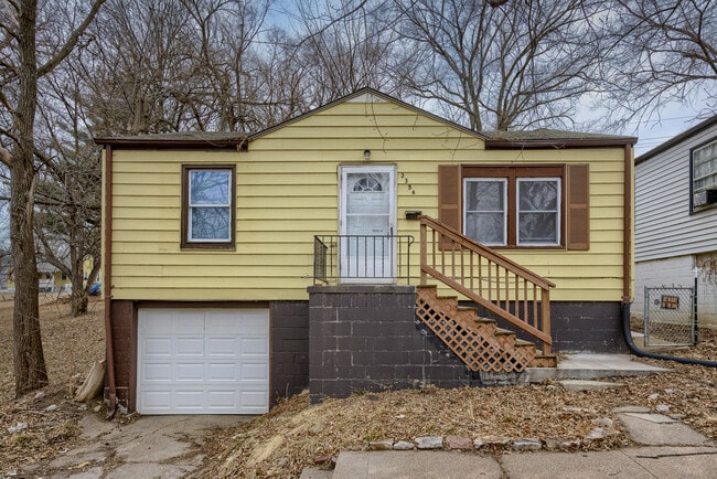 Building Photo - 3356 N 41st St