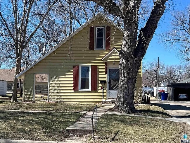 Building Photo - 409 N Oakley St Rental