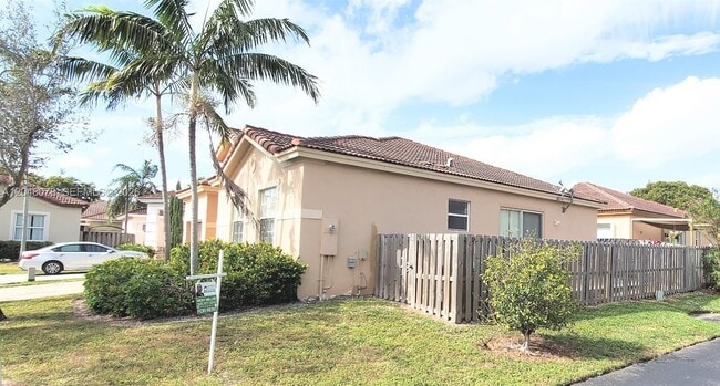 Photo - 21460 SW 90th Ct