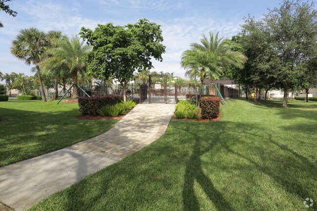 Sunset Palms Apartments