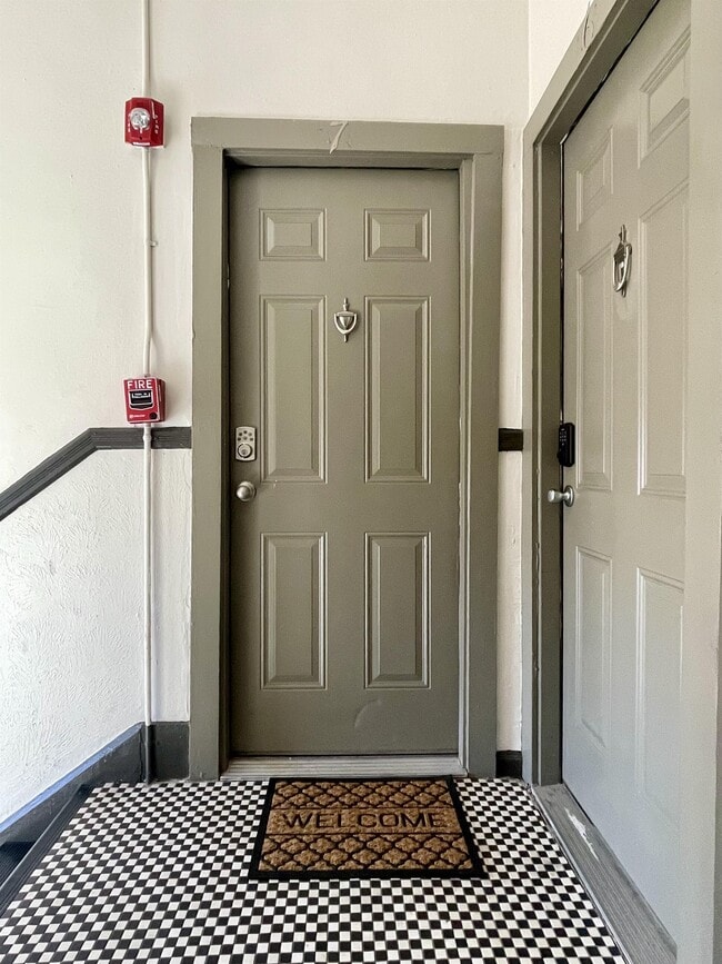 Photo - 2120 Belmont Blvd