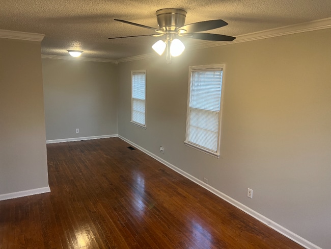 Photo - 2902 NW Love Dr