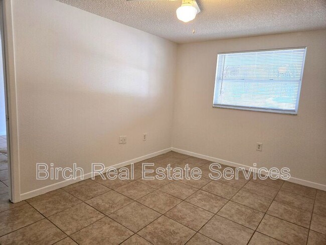 Photo - 6839 Forest Ave