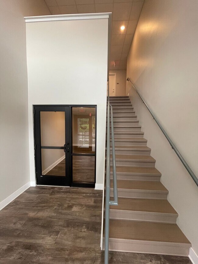 Photo - Hillside Manors