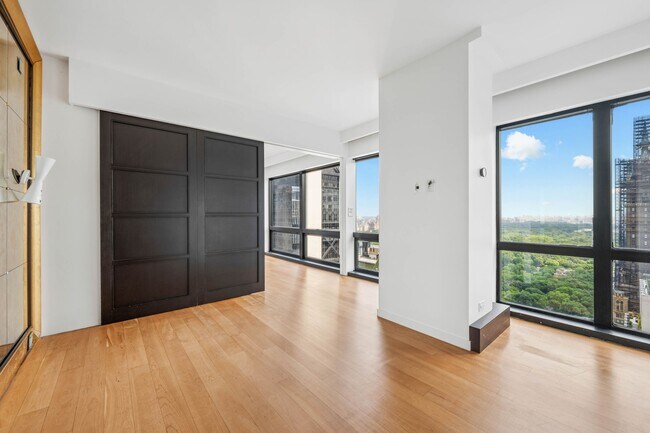 721-725 5th Ave