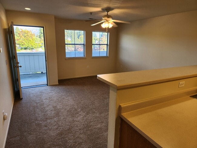 1309 Maurice Ave Unit 1309