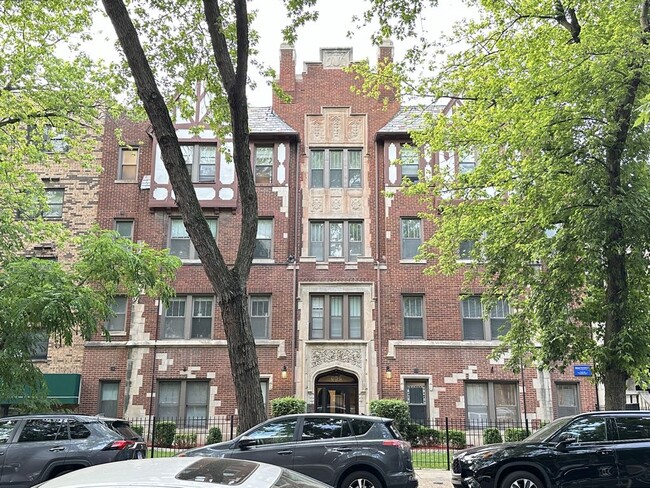 Photo - 653 W Wrightwood Ave Condo Unit 403