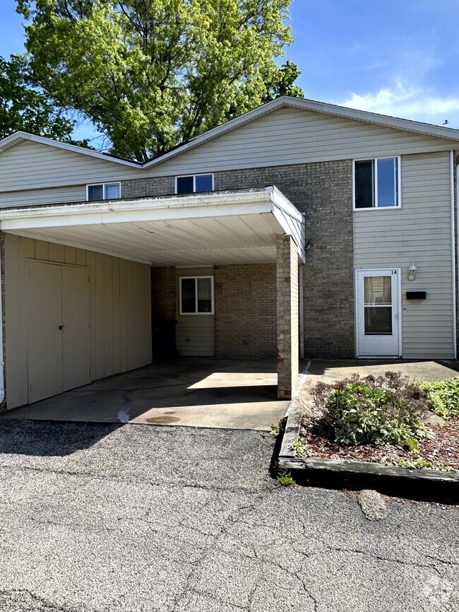Building Photo - 14 Florentine Ct Rental