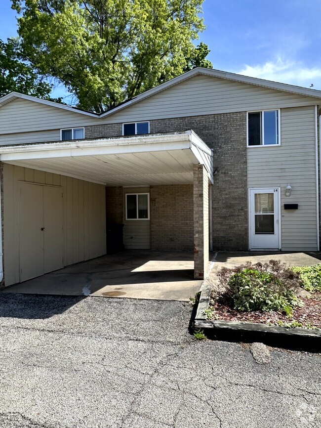 Building Photo - 14 Florentine Ct Rental