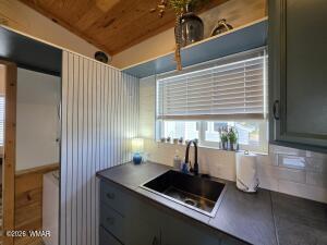 1412 Amanda Dr
