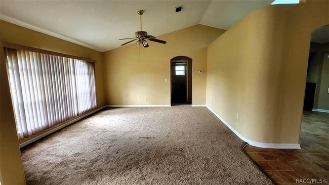 Photo - 732 Sinclair Terrace