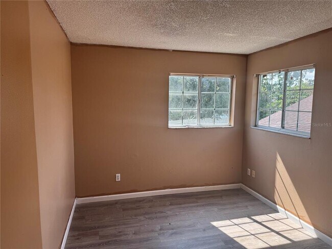 Photo - 2231 Blue Sapphire Cir