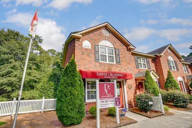 Davis Crossing Apartments
