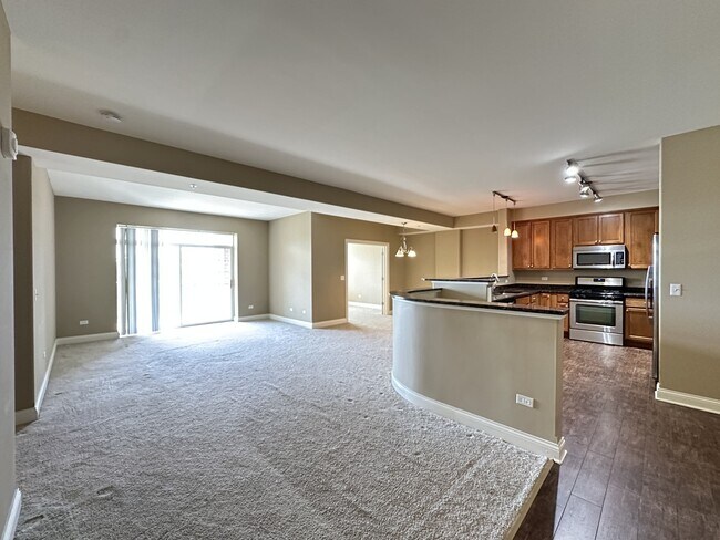 Photo - 2 Itasca Place Unit 024