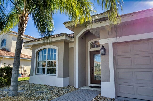 Photo - Annual Pool Home in The Stoneybrook Community of Venice!