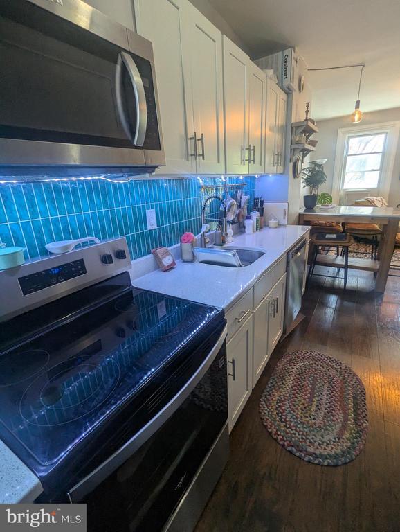 Photo - 2305 N College Ave