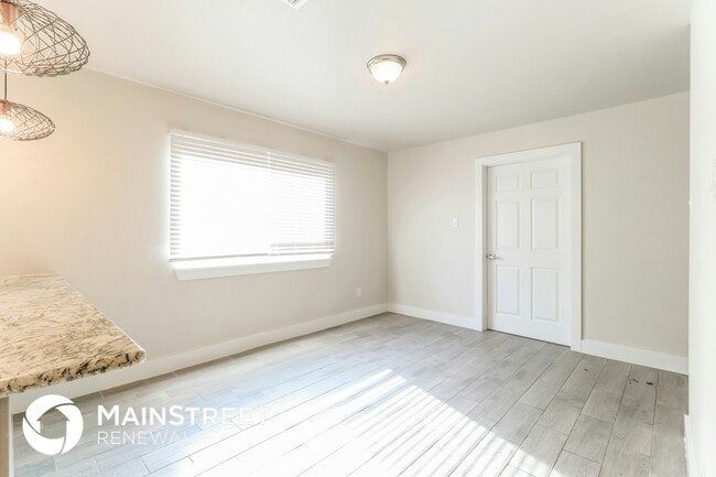 Photo - 4719 Hidden Springs Dr