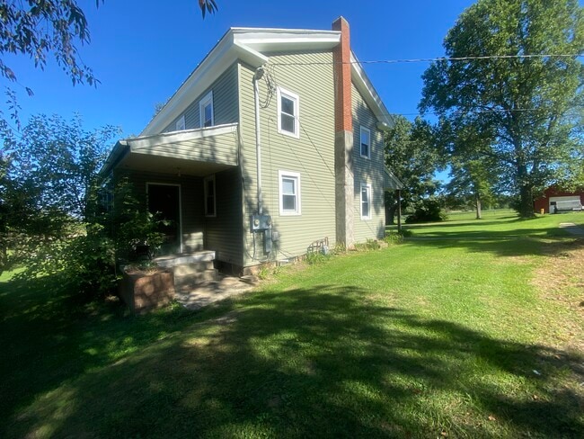 Photo - 6427 Chippewa Rd