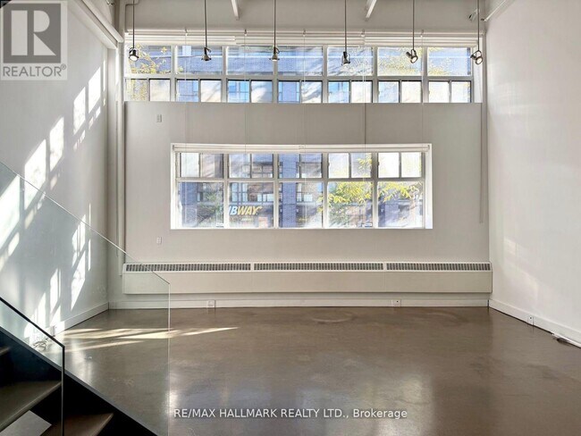 Photo - 1173 Dundas St E Unité 131