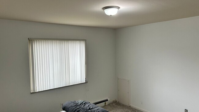 Photo - 1968 Axtell Dr Unit 3