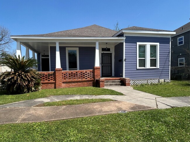 Photo - 1622 Pannell St