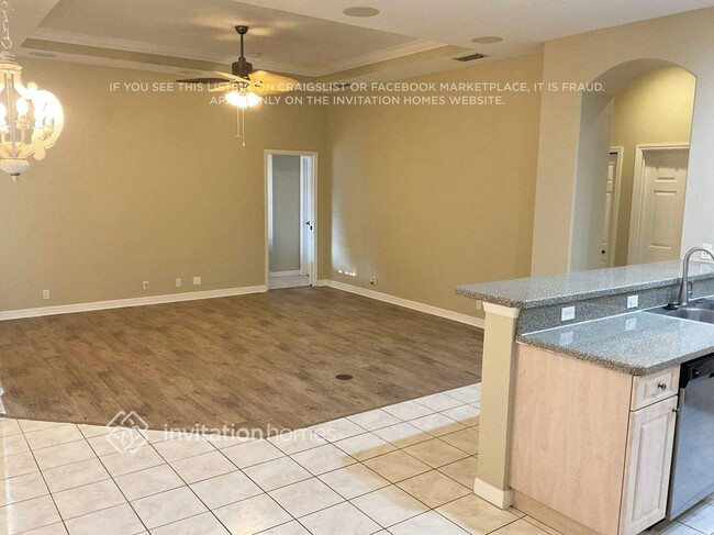 Photo - 1102 Brambling Ct
