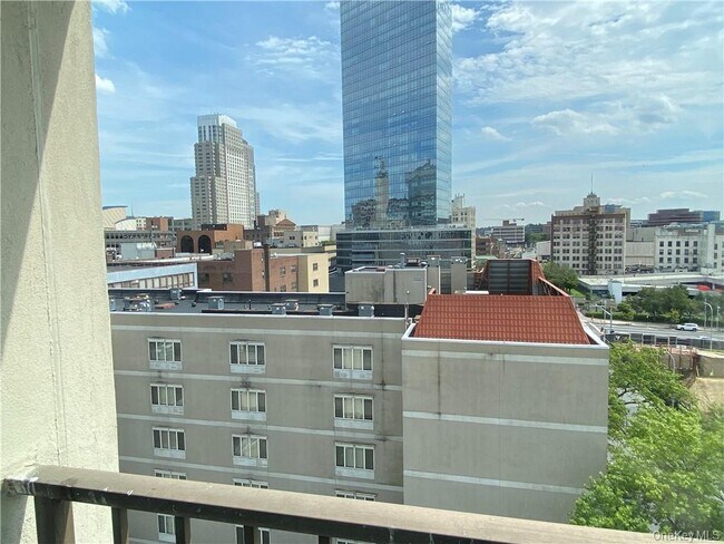 Photo - 10 Cottage Pl Unit 9F