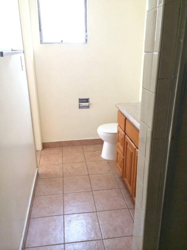 Photo - 1919 East 4th Street Unidad #1