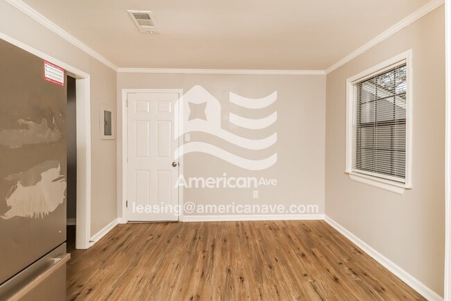 Photo - 3815 Newman Ave