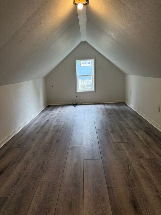 Photo - 642 Arlington St