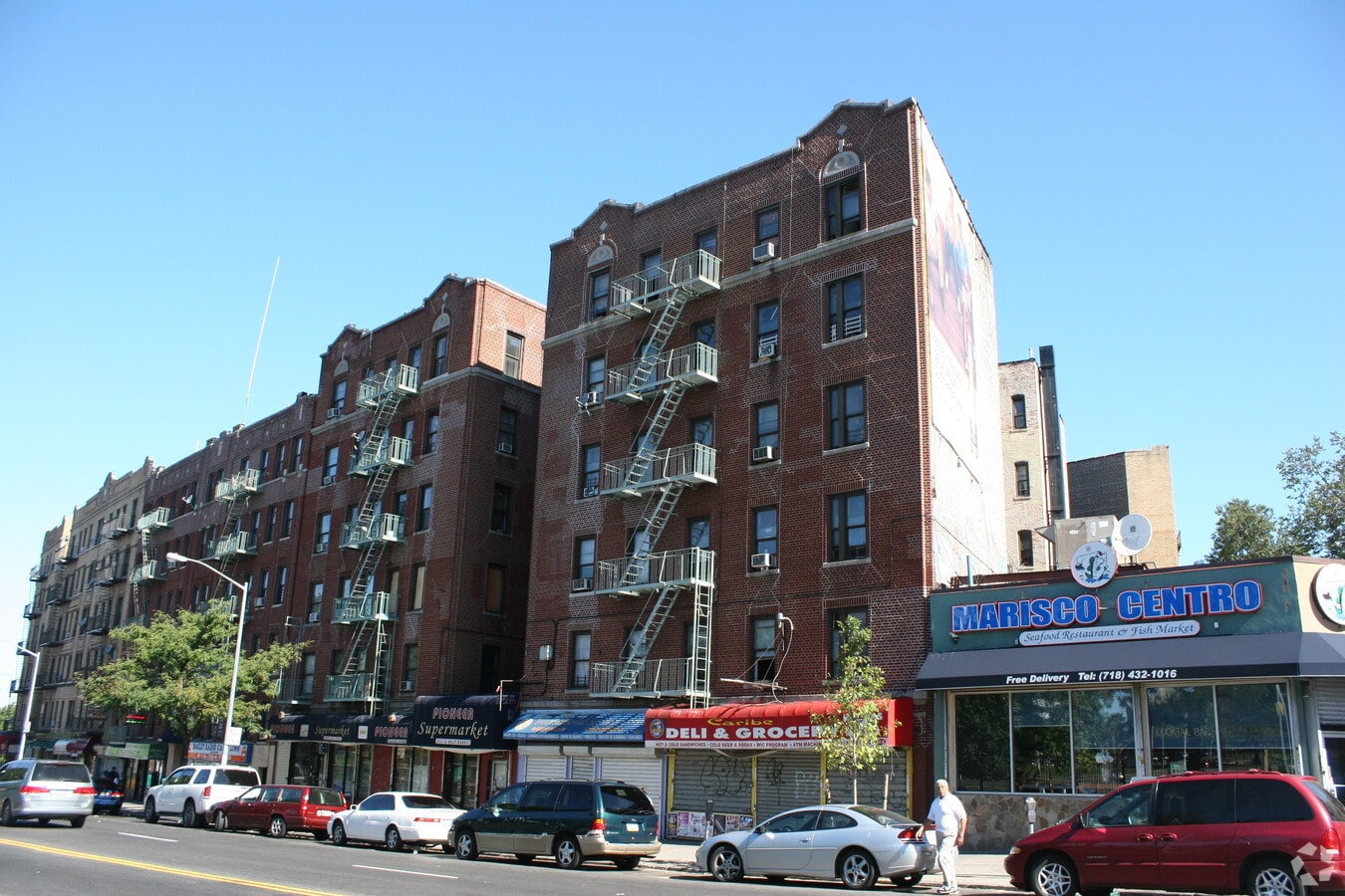 125 W Kingsbridge Rd - 125-131 W Kingsbridge Rd Apartments