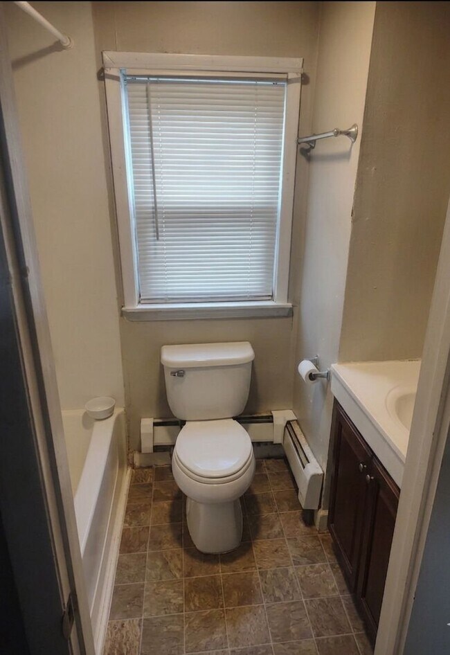 Photo - 110 Bennett St