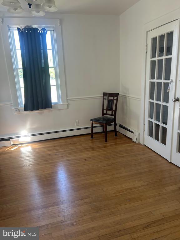 Photo - 25365 Point Lookout Rd
