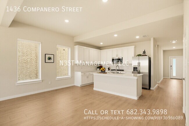 Photo - 1436 Companero St