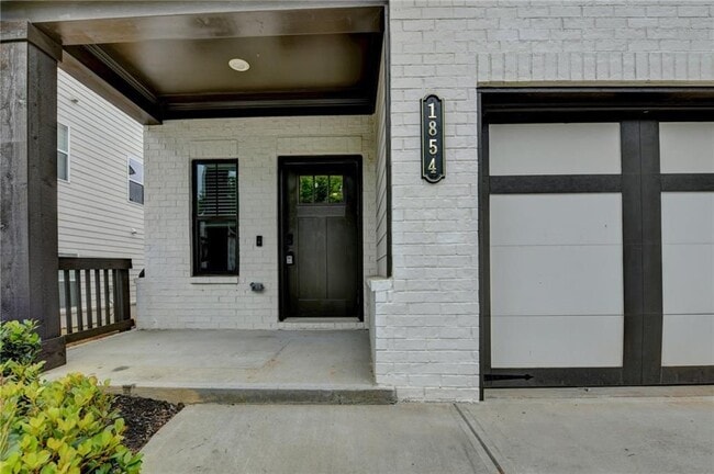 Photo - 1854 Westfall Lndg