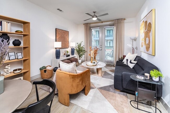 Luca Apartments