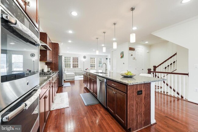 Photo - 21523 Willow Breeze Sq