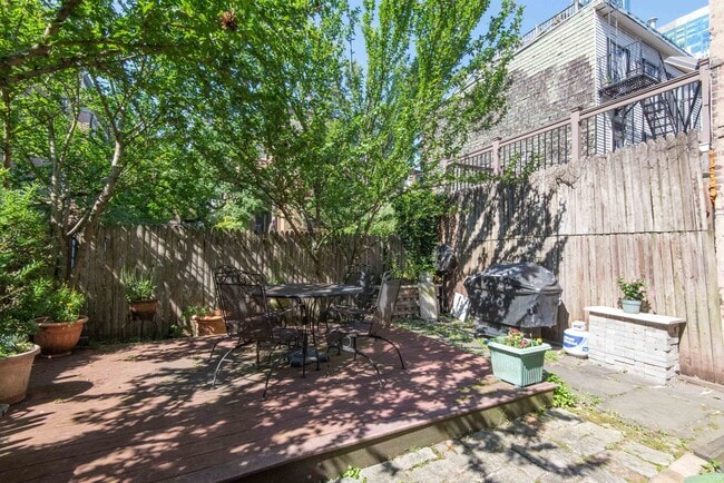 116 Morris St