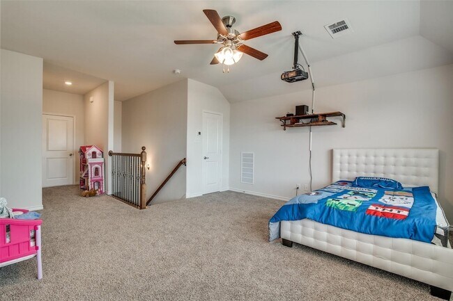 Photo - 2724 Pease Dr