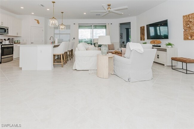 Photo - 6052 Ellerston Wy Unit 1721