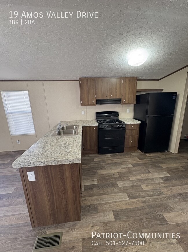 Photo - 19 Amos Valley Dr