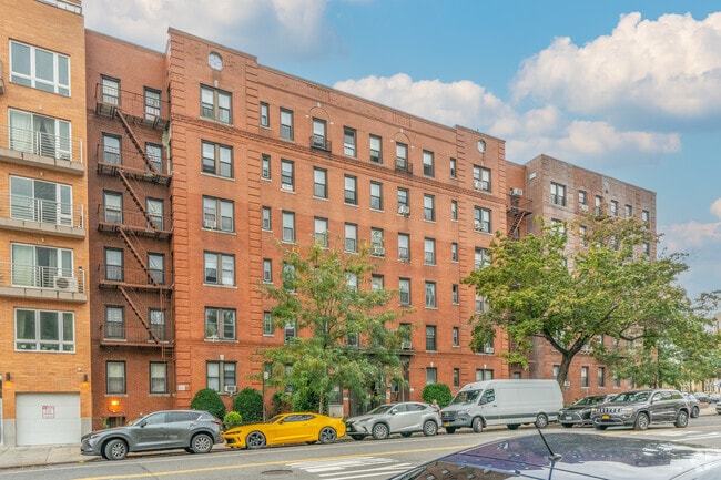 10 Avenue P - 10 Avenue P