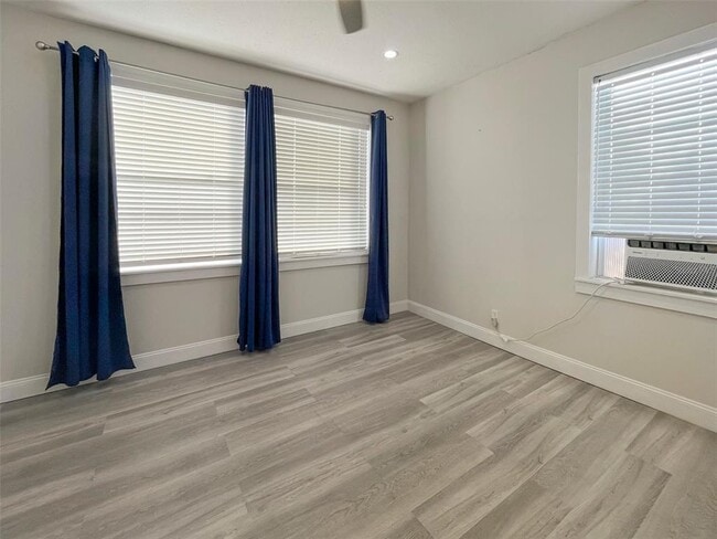 Photo - 408 Armada Rd Unit 5