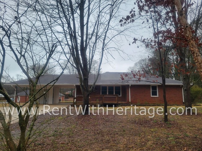Photo - GRAMPA'S BUNGELOW - AWESOME BRICK RANCH WITH FULL UNFINISHED BASEMENT / GREAT LOCATION