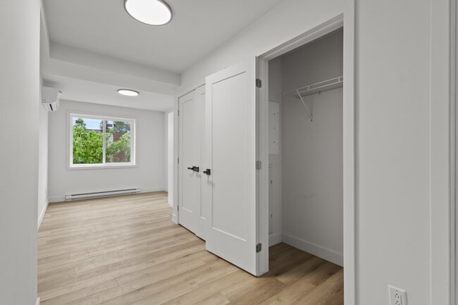 Photo - 8280 Av Des Vendéens