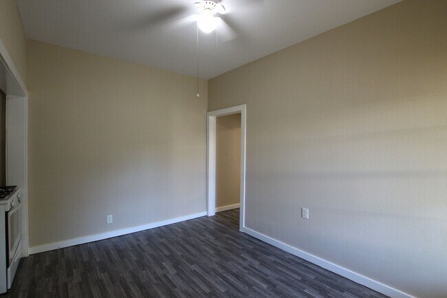Photo - Available! 1 Bedroom, 1 Bath in Tyler!