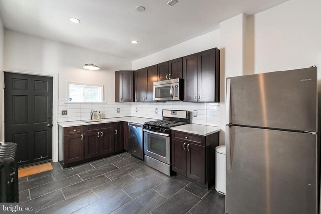 Photo - 2224 Reed St